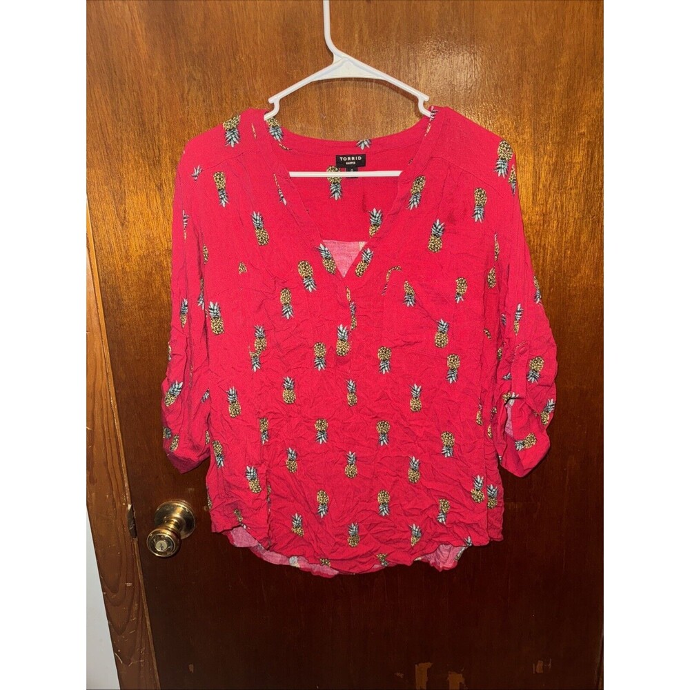 Torrid 0 Womens Harper Red Pineapple Print Blouse Size Large